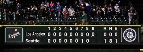It can be dragged around the screen as. . Mariner baseball score